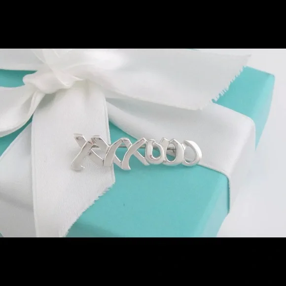 Retired Tiffany& Co. Paloma Picasso XO pin/Brooch/Large - Picture 4 of 8